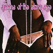 Image of Queens of the Stone Age linking to their artist page due to link from them being at the top of the main table on this page