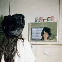 Image of Mallrat linking to their artist page due to link from them being at the top of the main table on this page