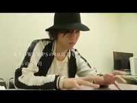 Thumbnail for the RADWIMPS - 「RADWIMPSのHESONOO」特別映像 link, provided by host site
