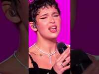 Thumbnail for the Nathy Peluso - Raphael y cantando Escándalo link, provided by host site