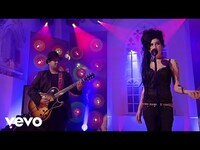 Thumbnail for the Amy Winehouse - Rehab (Live at Other Voices, 2006) link, provided by host site