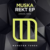 Image of Muska linking to their artist page due to link from them being at the top of the main table on this page