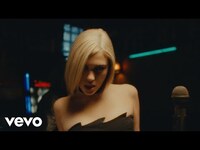 Thumbnail for the Sunflower Bean - Roll The Dice link, provided by host site