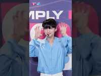 Thumbnail for the VAV - 🍀's A scary pose to chase the heat away🔥(더위를 내쫓을 무시무시한 포즈) I Simply's Mission Cam📹 link, provided by host site
