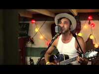 Thumbnail for the Liz Vice - Shakey Graves - Dusty Lion (Live @Pickathon 2013) link, provided by host site