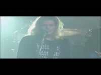 Thumbnail for the Puddle of Mudd - She Hates Me Striking That Familiar Chord 2005 DVD link, provided by host site