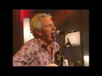 Thumbnail for the Stephen Cummings - She Set Fire To The House - Live (from Best Of Acoustic Vol. I) link, provided by host site
