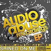 Thumbnail for the Justin Daniels - Shined On Me (Justin Daniels vs. Jamie.R vs. Tom Berry) link, provided by host site
