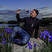 Thumbnail for the Pyhimys - Sireenit (Vain Elämää Kausi 9) link, provided by host site