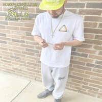 Image of Stoner linking to their artist page due to link from them being at the top of the main table on this page