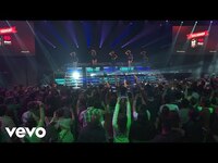 Thumbnail for the Fifth Harmony - Sledgehammer (Live on the Honda Stage at the iHeartRadio Theater LA) link, provided by host site