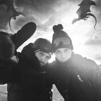 Thumbnail for the Gomez - Snowboarder link, provided by host site