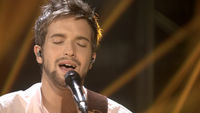 Thumbnail for the Pablo Alborán - Solamente Tú (En Directo) link, provided by host site