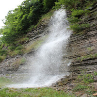 Thumbnail for the Sonidos de la Naturaleza Relajacion - Soothing Waterfalls for Calming Background Sounds and Natural White Noise link, provided by host site