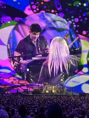 Thumbnail for the Dead & Company - Sphere link, provided by host site