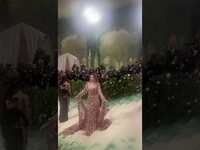 Thumbnail for the Dove Cameron - Statement sleeves complete her Met Gala look link, provided by host site