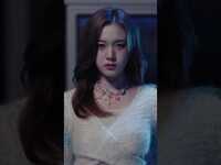 Thumbnail for the  STAYC - STAYC(스테이씨) 'GPT' link, provided by host site