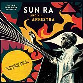 Image of Sun Ra linking to their artist page due to link from them being at the top of the main table on this page