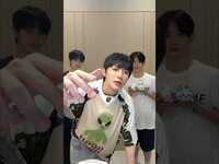 Thumbnail for the Tempest - 🐰: 예쁜 댓글 많이 달아줘 #TEMPEST #템페스트 #형섭 #HYEONGSEOP #LEW #태래 #TAERAE #Shorts link, provided by host site