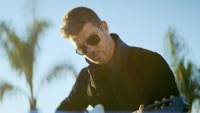 Thumbnail for the Robin Thicke - Testify link, provided by host site