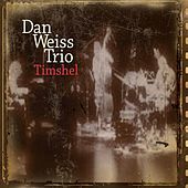 Image of Dan Weiss linking to their artist page due to link from them being at the top of the main table on this page