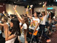 Thumbnail for the TPE48 - 【TPE48女孩真面目】佼哥傳授演藝箴言 女孩認真聽課囉① link, provided by host site