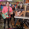 Thumbnail for the Jam in the Van - Twin Seas - Jam in the Van (Live Session) link, provided by host site