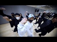 Thumbnail for the TVXQ! - U-KNOW 유노윤호 'Eeny Meeny' Dance Practice link, provided by host site