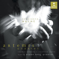 Image of Artemis Quartet linking to their artist page due to link from them being at the top of the main table on this page