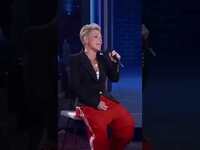 Thumbnail for the P!nk - We should do this again @kellyclarkson 💞 link, provided by host site