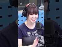Thumbnail for the Yuju - 유주(YUJU) 러브게임 한소절 라이브 모음 클립🎤 | 박소현의 러브게임 link, provided by host site